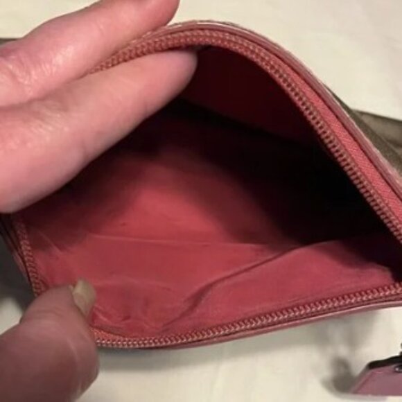GUC Coach Pink and Brown Wristlet - Picture 7 of 7